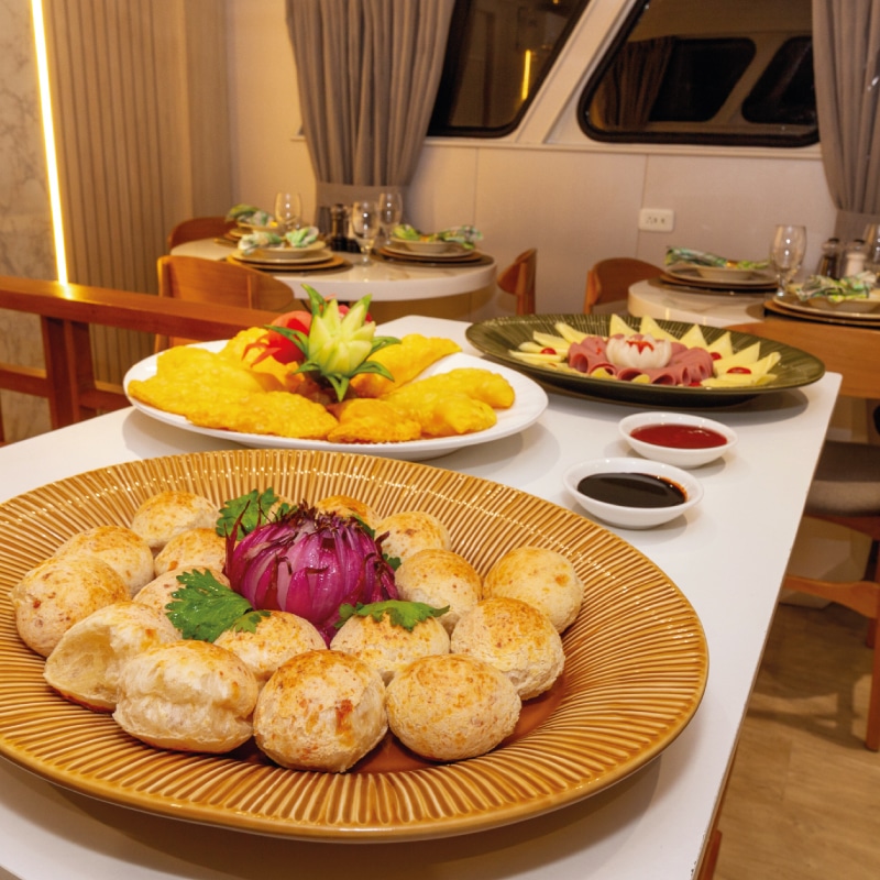 orion cruise galapagos by ecuador birds tours (2)